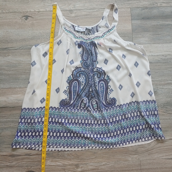 Emma G Top - Picture 11 of 11